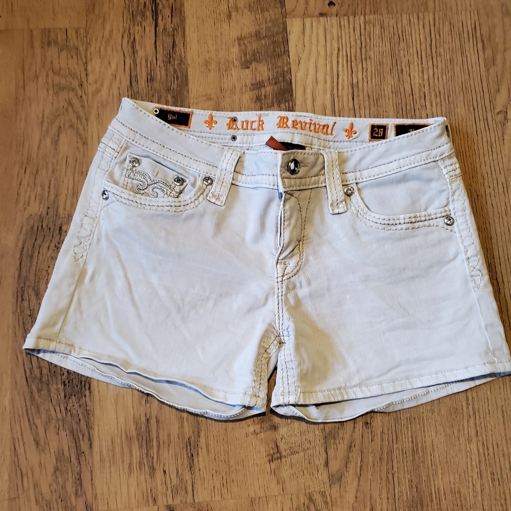 Rock Revival yui shorts.. size 28